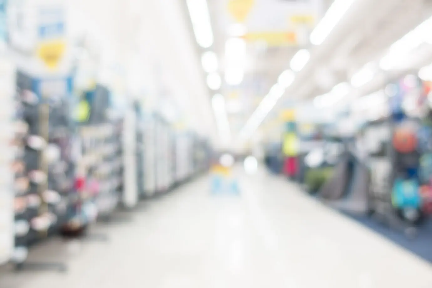 abstrakt verschwommener Supermarkt